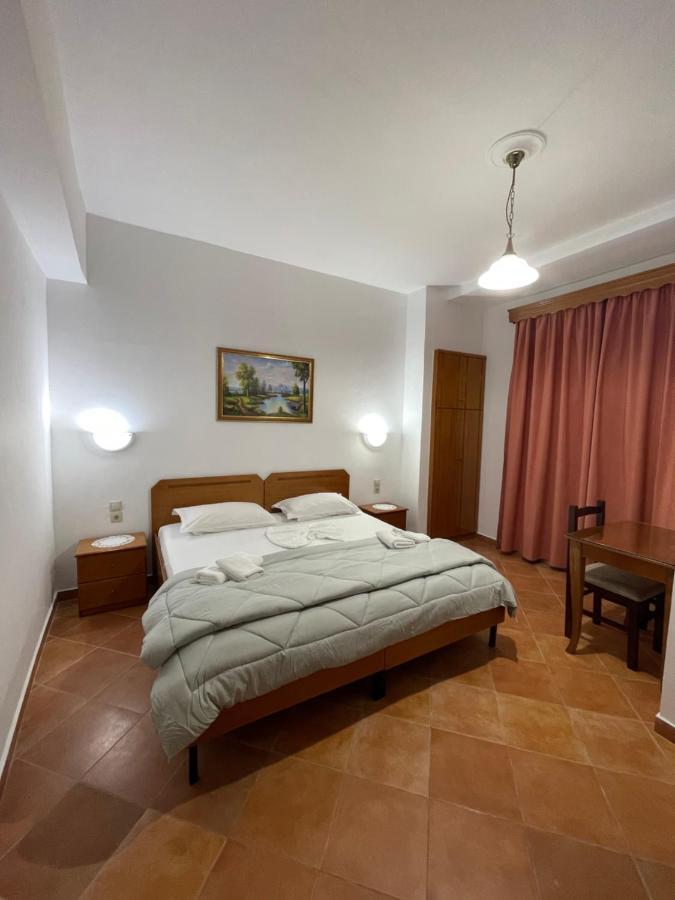 Hotel Rai Sarandë Eksteriør billede