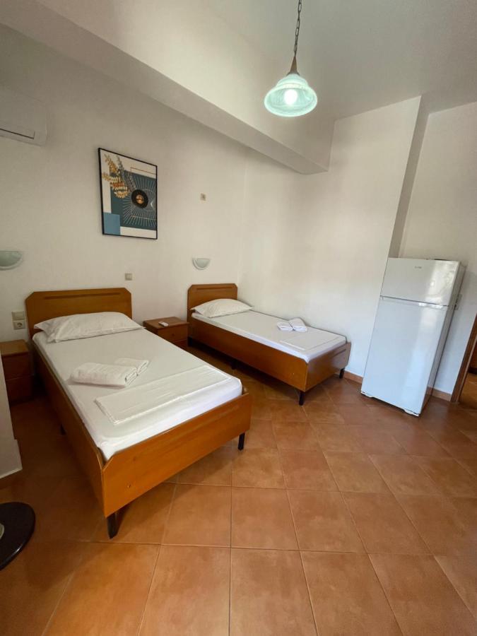 Hotel Rai Sarandë Eksteriør billede