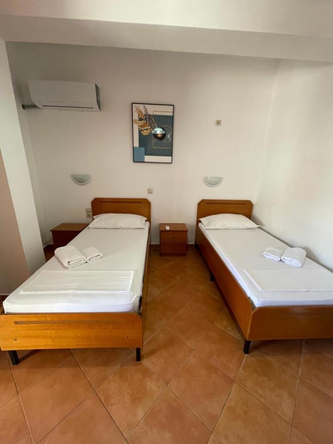 Hotel Rai Sarandë Eksteriør billede