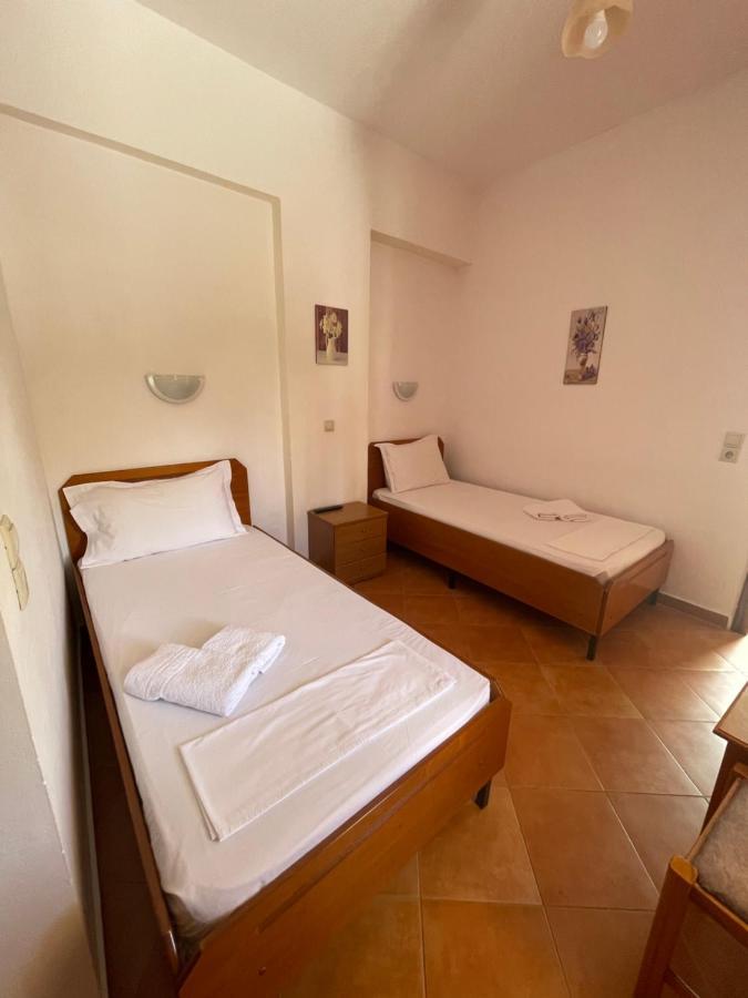 Hotel Rai Sarandë Eksteriør billede